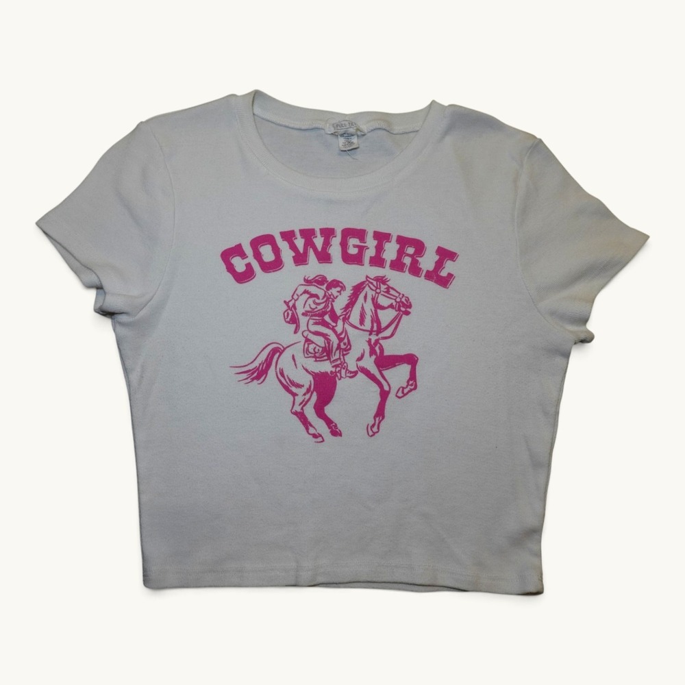 Full Tilt Cowgirl Horse Graphic Cropped Baby Tee Cream Pink